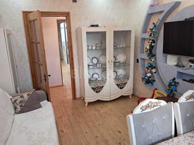 Satılır 2 otaqlı köhnə tikili 60 m², Yeni Yasamal q., photo 1 from 8