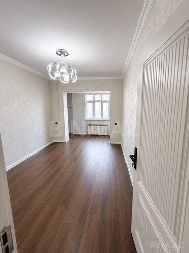 Satılır 3 otaqlı köhnə tikili 85 m², Nəsimi m., photo 3 from 15