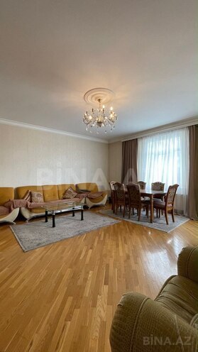 Сдаётся 3-комн. новостройка 143 м², м. 20 января, photo 1 from 15