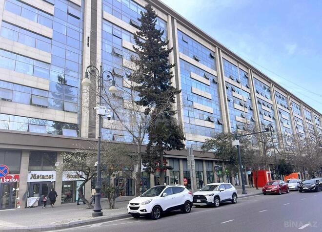 Satılır 2 otaqlı köhnə tikili 60 m², Gənclik m., photo 3 from 17