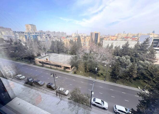 Satılır 2 otaqlı köhnə tikili 60 m², Gənclik m., photo 4 from 17