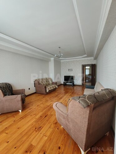 Сдаётся 2-комн. новостройка 90 м², м. Иншаатчылар, photo 1 from 22