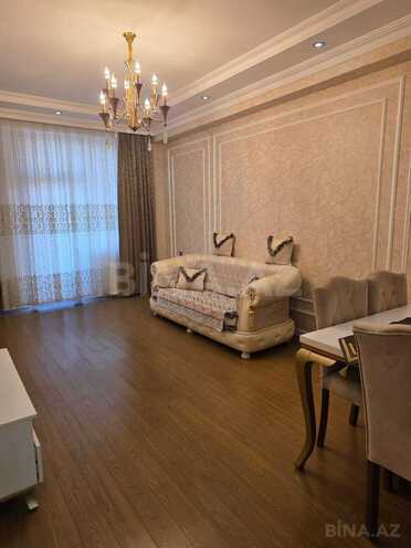 Сдаётся 2-комн. новостройка 70 м², Насиминский  р., photo 1 from 17