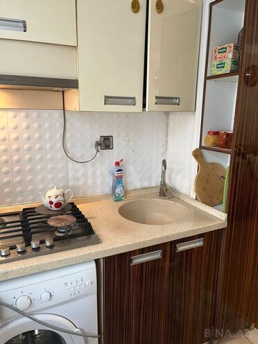 Satılır 2 otaqlı köhnə tikili 48 m², İnşaatçılar m., photo 17 from 22