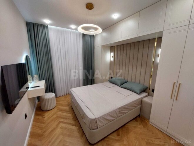 Сдаётся 3-комн. новостройка 110 м², м. 8 ноября, photo 8 from 20