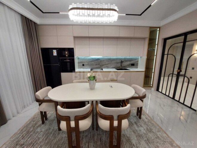 Сдаётся 3-комн. новостройка 110 м², м. 8 ноября, photo 11 from 20