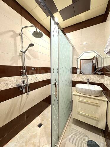 Сдаётся 2-комн. вторичка 50 м², м. 8 ноября, photo 9 from 15