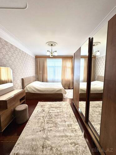 Сдаётся 2-комн. вторичка 50 м², м. 8 ноября, photo 5 from 15