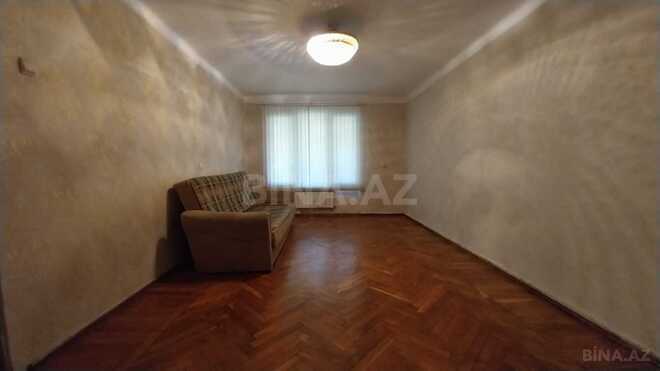 Продаётся 3-комн. вторичка 75 м², м. Элмляр Академиясы, photo 9 from 19