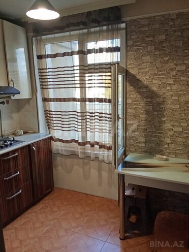Продаётся 2-комн. вторичка 47 м², м. Элмляр Академиясы, photo 6 from 12
