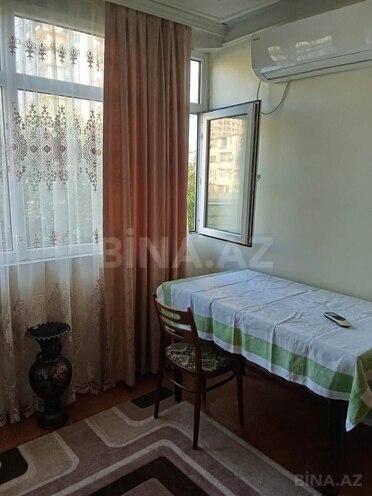 Продаётся 2-комн. вторичка 47 м², м. Элмляр Академиясы, photo 7 from 12