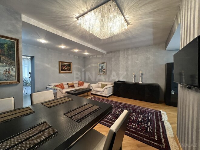 İcarəyə verilir 3 otaqlı köhnə tikili 120 m², 28 May m., photo 3 from 21