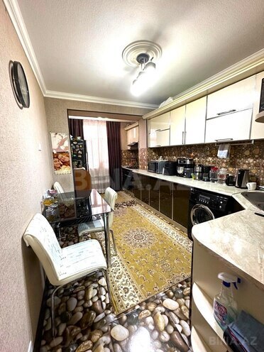 Satılır 3 otaqlı köhnə tikili 80 m², Bakıxanov q., photo 12 from 16