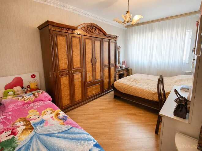 Продаётся 3-комн. вторичка 85 м², м. Кара Караев, photo 5 from 13