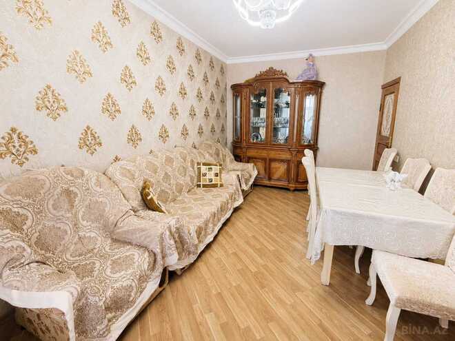 Продаётся 3-комн. вторичка 85 м², м. Кара Караев, photo 3 from 13