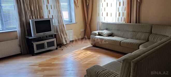 Продается  объект 695.4 м², photo 6 from 16