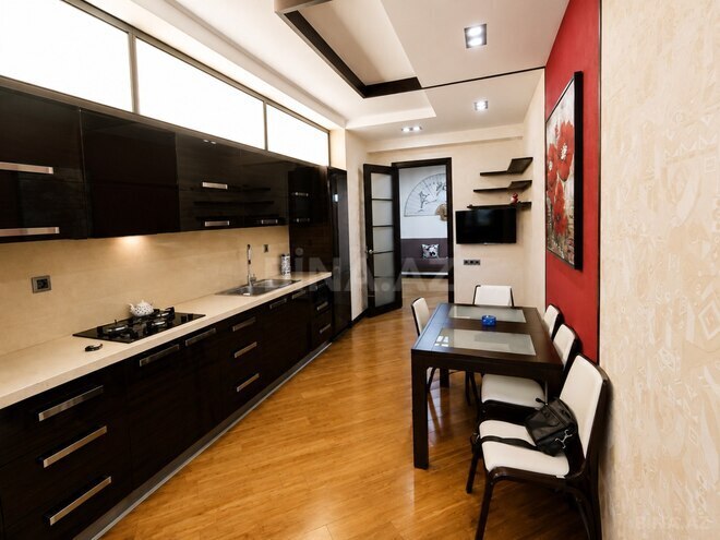İcarəyə verilir 3 otaqlı yeni tikili 145 m², Şah İsmayıl Xətai m., photo 9 from 13