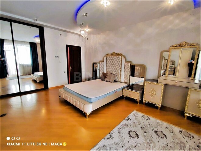Сдаётся 3-комн. новостройка 140 м², м. 8 ноября, photo 1 from 30