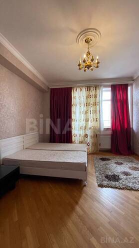 Сдаётся 3-комн. новостройка 150 м², м. 20 января, photo 10 from 17