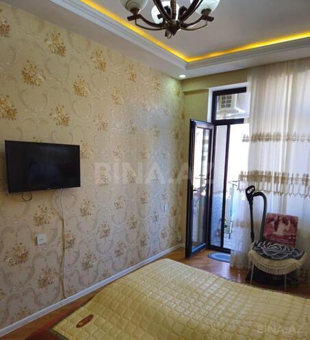 Satılır 2 otaqlı köhnə tikili 57 m², İnşaatçılar m., photo 10 from 15