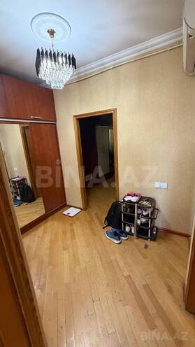 Сдаётся 2-комн. вторичка 60 м², м. 8 ноября, photo 13 from 19