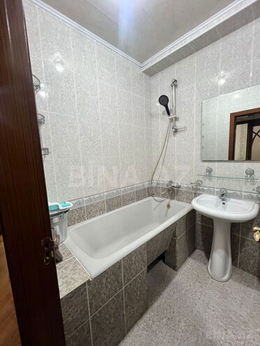 Сдаётся 3-комн. вторичка 108 м², м. Элмляр Академиясы, photo 19 from 22
