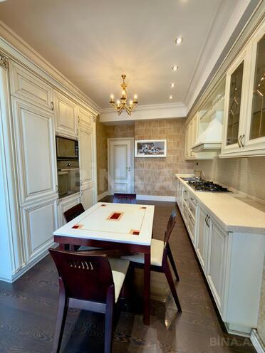 Satılır 4 otaqlı yeni tikili 175 m², Sahil m., photo 8 from 23