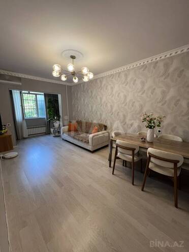 Satılır 2 otaqlı köhnə tikili 60 m², Həzi Aslanov q., photo 1 from 27