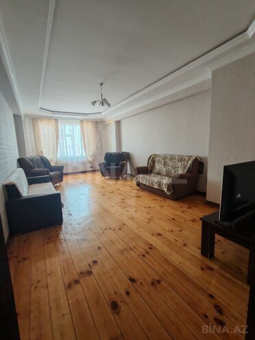 İcarəyə verilir 2 otaqlı köhnə tikili 90 m², İnşaatçılar m., photo 1 from 17