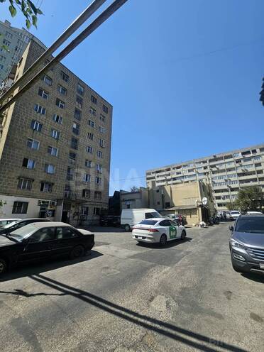 Продаётся 3-комн. вторичка 90 м², м. Иншаатчылар, photo 1 from 29