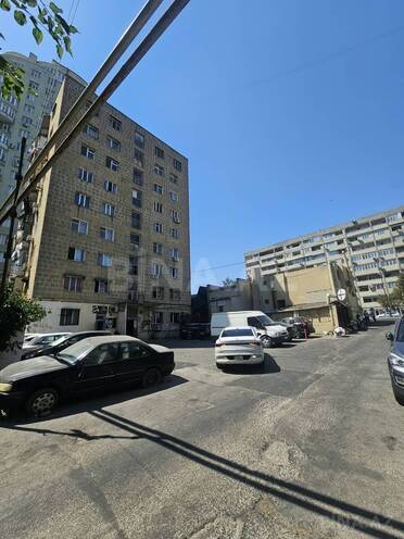 Продаётся 3-комн. вторичка 90 м², м. Иншаатчылар, photo 3 from 29