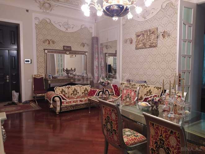 Продаётся 6-комн. вторичка 250 м², м. Сахил, photo 4 from 25