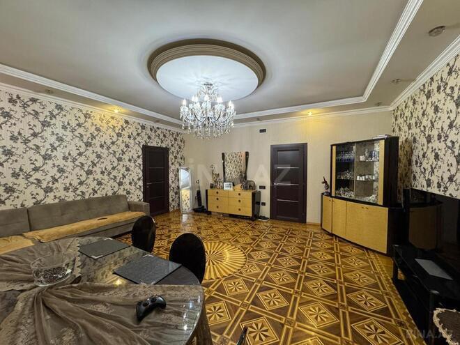Продаётся 6-комн. вторичка 160 м², м. Нариман Нариманов, photo 3 from 18