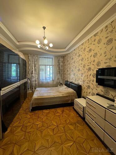 Продаётся 6-комн. вторичка 160 м², м. Нариман Нариманов, photo 6 from 18