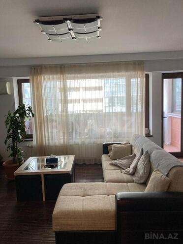 Продаётся 3-комн. новостройка 125 м², м. 28 мая, photo 1 from 15