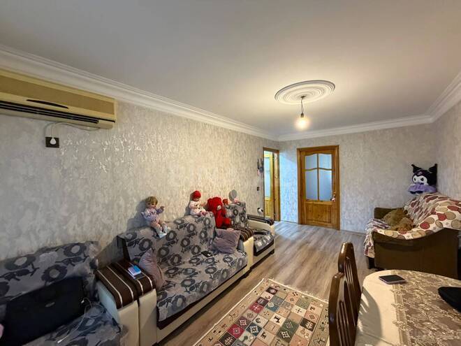 Satılır 2 otaqlı köhnə tikili 57 m², Xalqlar Dostluğu m., photo 6 from 17