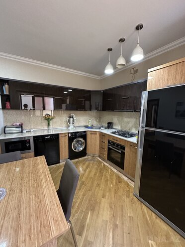 Satılır 6 otaqlı həyət evi/bağ evi 190 m², Zabrat q., photo 15 from 32