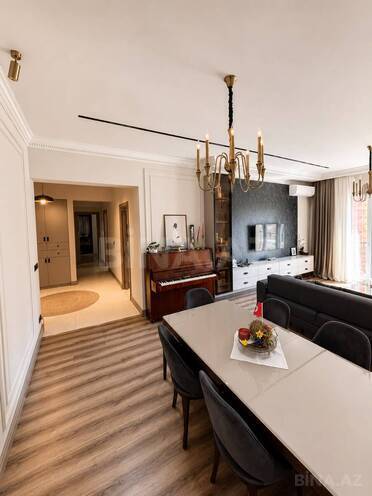 Продаётся 3-комн. новостройка 130 м², м. Низами, photo 4 from 19