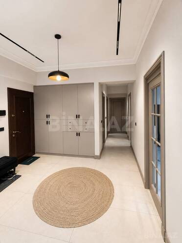Продаётся 3-комн. новостройка 130 м², м. Низами, photo 6 from 19