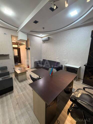 Сдаётся 1-комн. офис 35 м², м. Элмляр Академиясы, photo 8 from 17