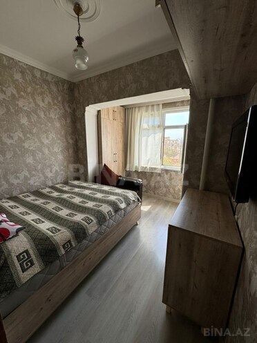 Продаётся 3-комн. вторичка 60 м², м. Ази Асланов, photo 8 from 18