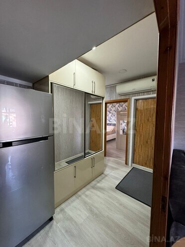 Продаётся 3-комн. вторичка 60 м², м. Ази Асланов, photo 17 from 18