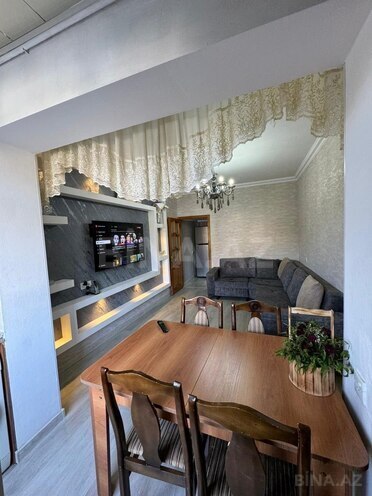 Продаётся 3-комн. вторичка 60 м², м. Ази Асланов, photo 3 from 18