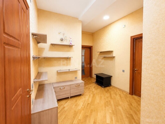 Сдаётся 3-комн. новостройка 145 м², м. Элмляр Академиясы, photo 3 from 13