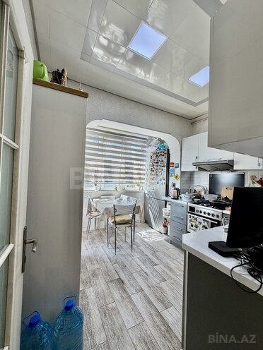 Продаётся 3-комн. вторичка 75 м², Бинагадинский р., photo 4 from 9