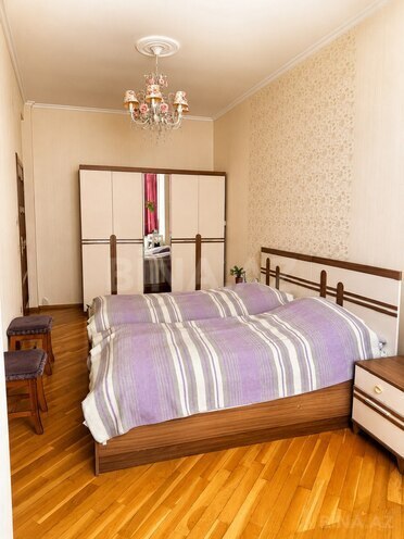 Продаётся 3-комн. новостройка 125 м², м. Элмляр Академиясы, photo 8 from 15