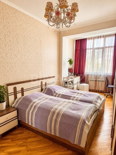 Продаётся 3-комн. новостройка 125 м², м. Элмляр Академиясы, photo 7 from 15