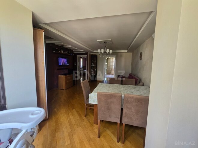 Продаётся 3-комн. вторичка 60 м², м. Элмляр Академиясы, photo 8 from 19