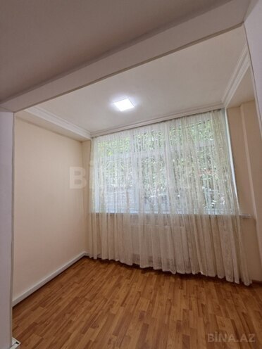 Satılır 2 otaqlı köhnə tikili 62 m², İnşaatçılar m., photo 4 from 14