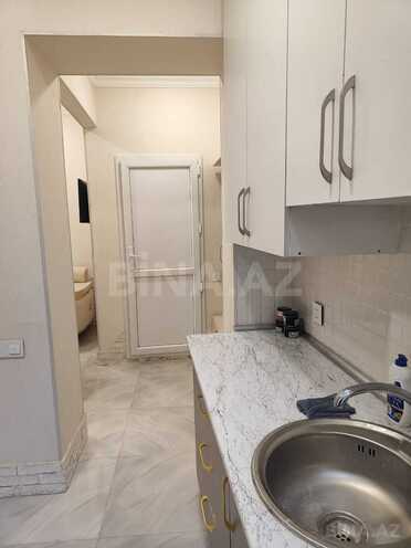 Продаётся 2-комн. вторичка 40 м², м. Низами, photo 7 from 13